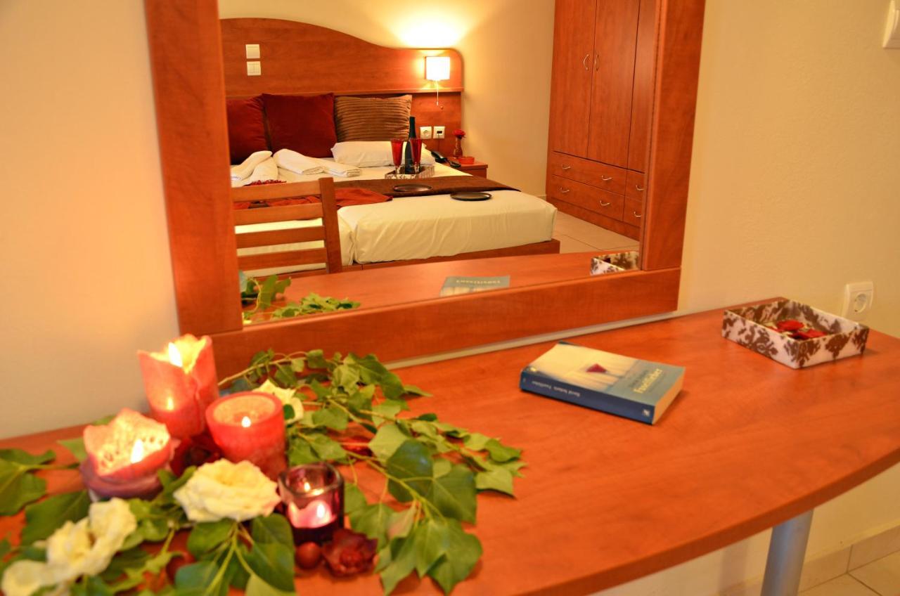 Belussi Beach Hotel & Suites Psarou  Bilik gambar